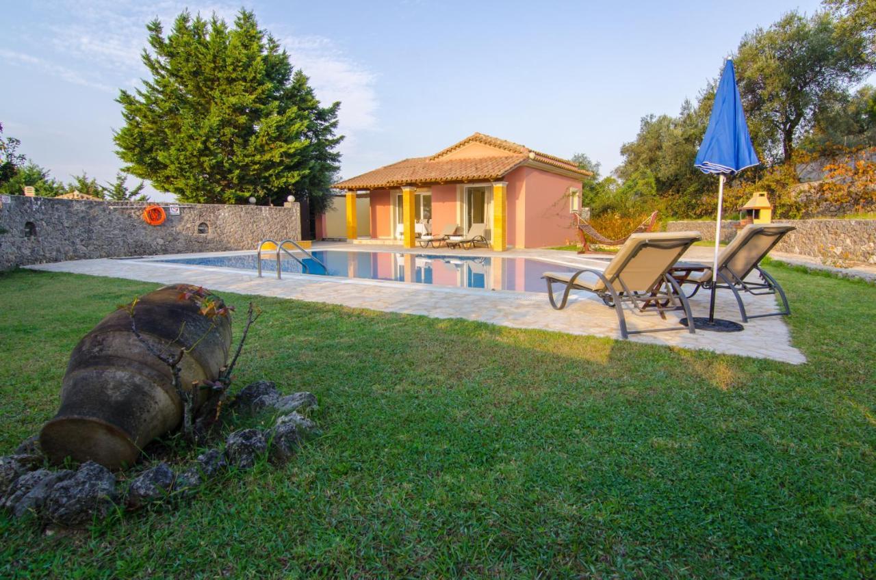 Villa Nefeli Dassia  Exteriör bild